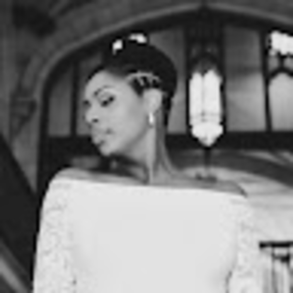 Meet your Posher, Shunique